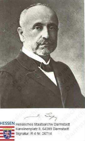 Lorbacher, Daniel (* 1858) / Porträt, linksvorblickendes Brustbild mit faks. Unterschrift