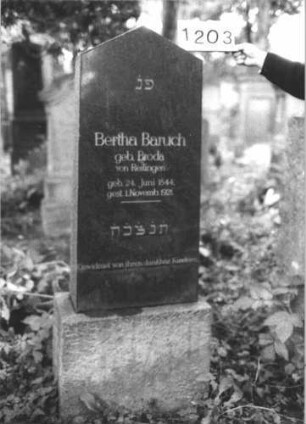 Grabstein 1203