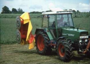 Fotografie: Erntetechnik, Mähwerk, Trommelmähwerk, Transport