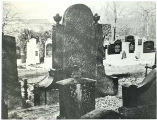Bretten, KA; Jüdischer Friedhof, Grabstein