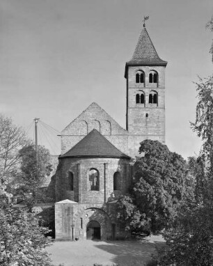 Ehemaliges Benediktinerkloster — Ehemalige Klosterkirche Sankt Wigbert, Simon und Judas Thaddäus