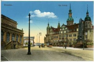 Dresden. Königliches Schloss mit Straßenbahn