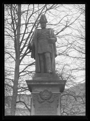 Statue auf dem Kaiser-Wilhelm-Denkmal in Wertheim