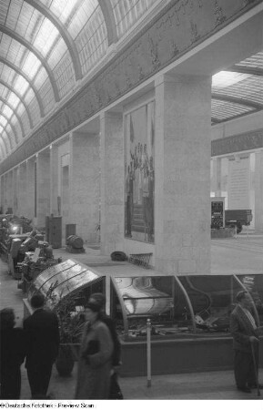 Blick in eine Messehalle