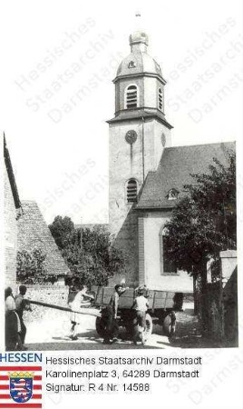 Pfungstadt, evangelische Pfarrkirche / Seitenansicht