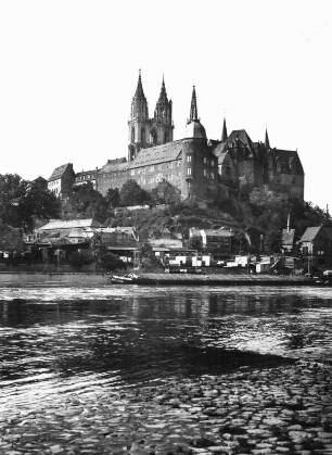 Meißen. Burgberg mit Albrechtsburg und Dom von Nordosten
