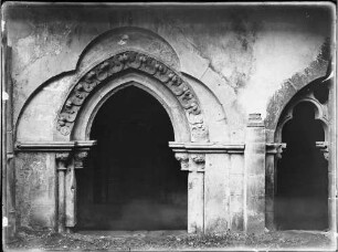 Bronnbach Kloster Klosterkirche (1157-1222) Ansicht Kreuzgang südliche Arkaden