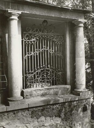 Pavillon im Garten des Schlossberg-Museums