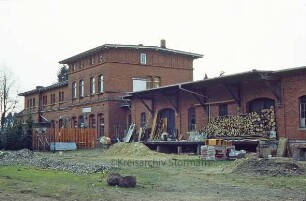 Bahnhof: Rückansicht in Richtung Süd-Westen