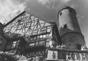 Wertheim. Fachwerkhaus und Spitzer Turm