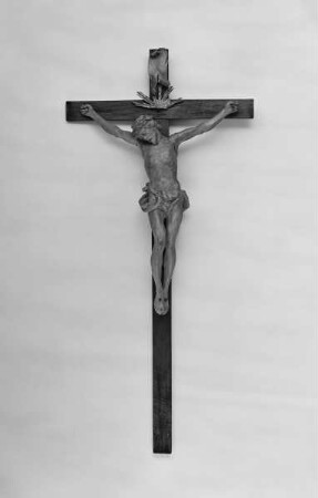 Kruzifix mit ergänztem Kreuz