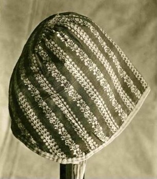 Kinderhaube, Druck kattun, Erkenbertmuseum Frankenthal