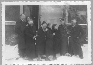 Familientreffen mit Etha und Hans Richter (wahrscheinlich in Dresden)