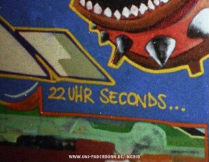 22 UHR SECONDS...