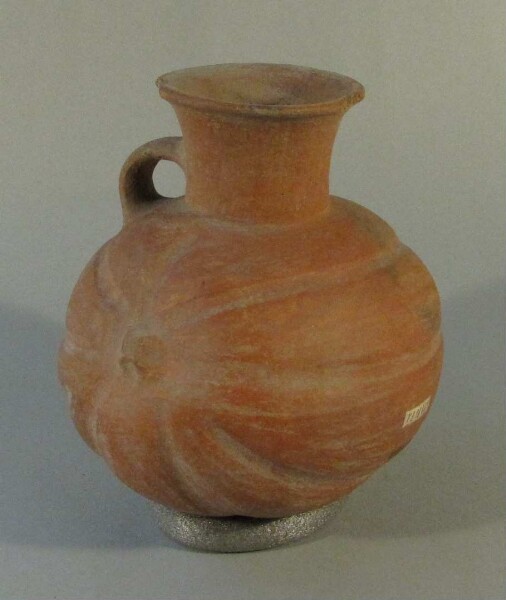 Clay vessel