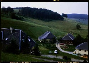 Todtnauberg: Schwarzwaldhäuser im Ortsteil Büreten, drei Häuser