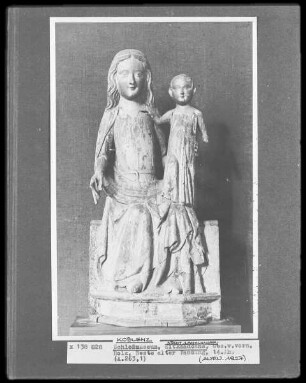 Sitzende Madonna mit Kind / Thronende Muttergottes aus Metternich