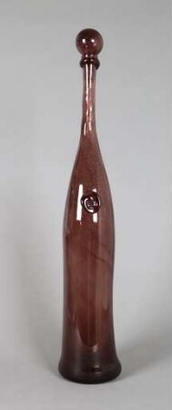 Schlanke Flasche