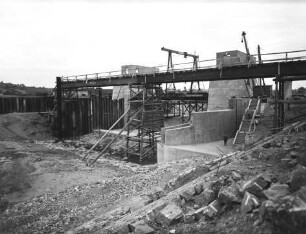 Wehrbaustelle Hohenfeld-Kitzingen/Main