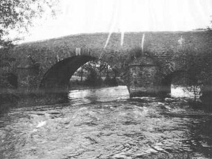 Conradsdorf, OT von Halsbrücke. Alte M uldebrücke über die Mulde und den Mühlgraben. Ansicht mit 3. Bogen (unterstrom)
