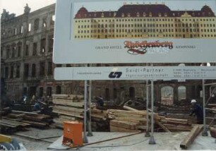 Dresden-Altstadt. Wiederaufbau des Taschenbergpalais, aufgenommen 1993