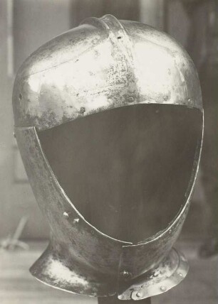 Helm ohne Visier