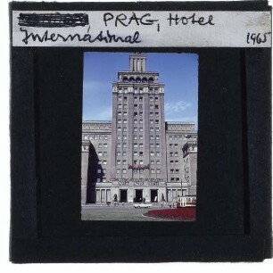 Prag, Hotel International
