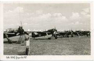 Flugzeuge "Fw 190" am Boden