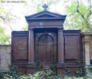 Grabmal Familie Lucian; Berlin, Friedrichshain-Kreuzberg