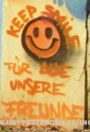 KEEP SMiLE