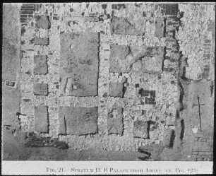 Tell el-mutesellim [Megiddo], Luftbild d. Palastes, Stratum IV B