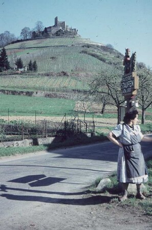 Lörrach. Blick zur Burg Rötteln