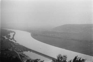Die Donau : Blick vom Leopoldsberg auf die Donau