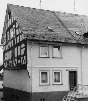 Mengerskirchen, Hauptstraße 85