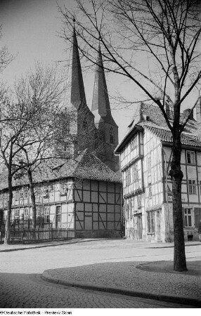Ansicht der Sankt-Nikolai-Kirche von Süd-Ost