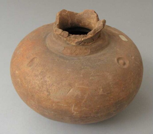 Clay vessel