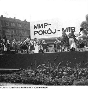 Fotoausstellung, Eröffnung Genosse Hager