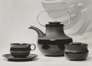 Teegeschirr „Porcelaine noire“
