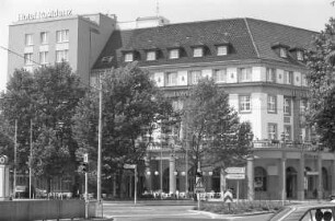Eröffnung des neuen Hotels "Residenz" am Bahnhofplatz 16 in Karlsruhe