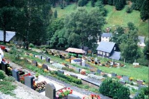 Neuer Friedhof am Hang