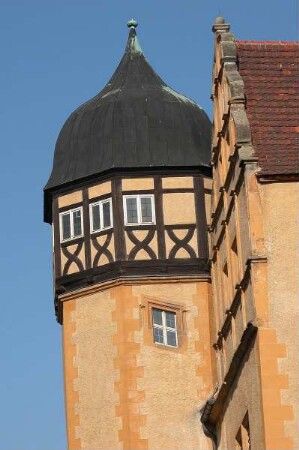 Quedlinburg - Schloß der Äbtissinnen : Renaissanceflügel des Schlosses. Aufgenommen 2004 in Quedlinburg