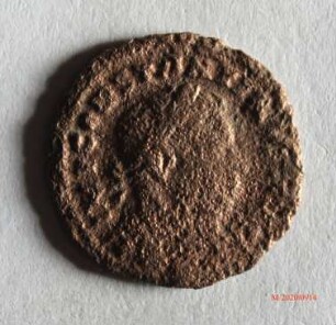 Römische Münze, Nominal Follis, Prägeherr Constantinus I., Prägeort nicht bestimmbar, Original