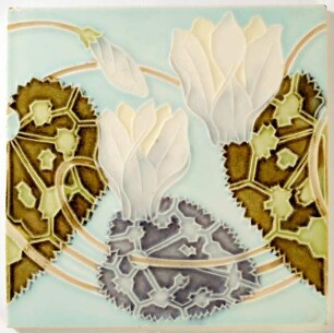 Fliese mit floralem Dekor
