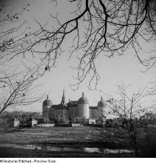 Schloss Moritzburg von Südwest aus