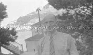 Selbstversenkung des Hochseepassagierdampfers "Columbus" am 19. Dezember 1939, Kapitän Wilhelm Dähne im Internierungslager auf Angel Island, Kalifornien