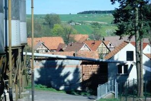 Blick von der alten Brauerei über die Dächer des Ortes