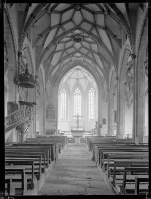 Alexanderkirche; Innenraum von Osten vor der Restaurierung