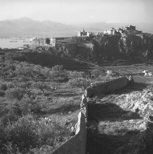 Milazzo, Blick auf das mittelalterliche Kastell der Stadt