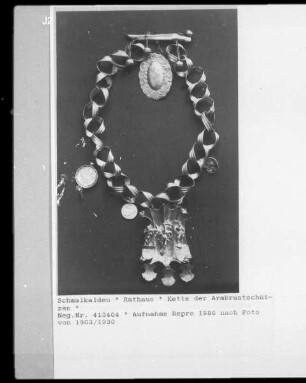 Kette der Armbrustschützen