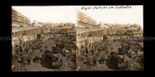 Blick über belebte Hafenanlage, Algier